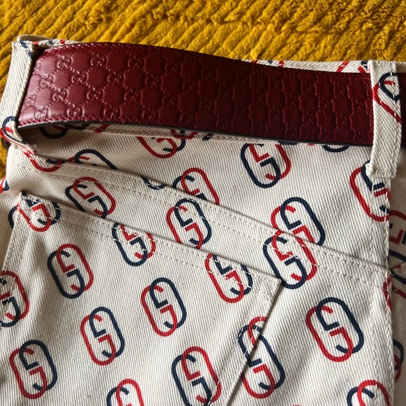 Authentic GUCCI belt - Picture 4 of 7